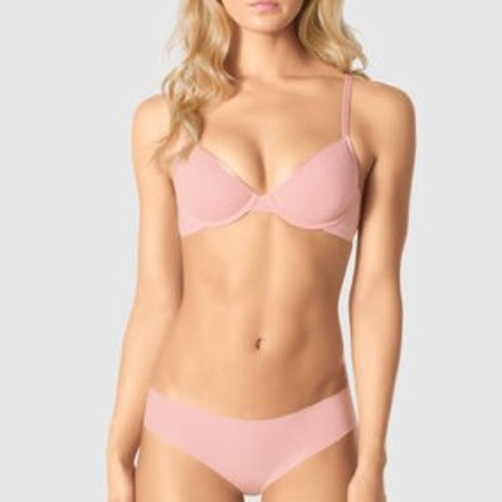 Classic La Senza Lightly Lined Semi-Sheer “Invisible” Bra – Sugar Rose – Size 32